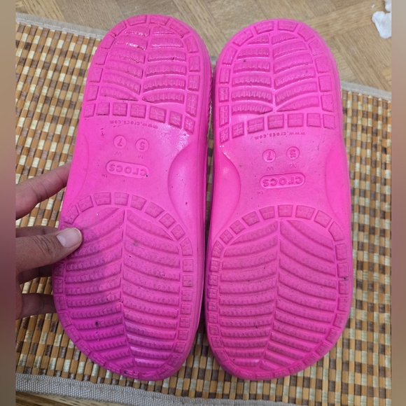 CROCS Pink Sandals‎ Lightweight Waterproof Comfort - Picture 2 of 3